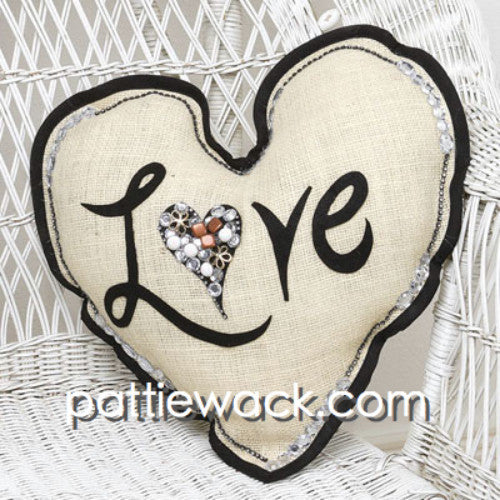 L-O-V-E Burlap Pillow - DIY